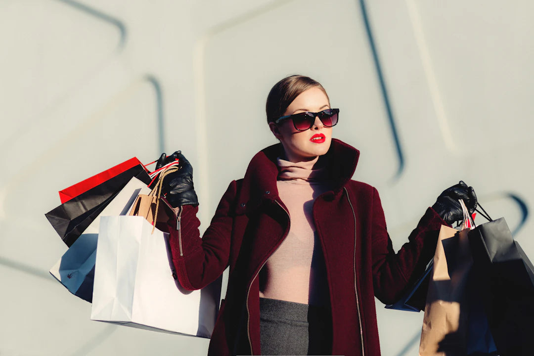 Engaging with Fashion Communities for Feedback and Growth